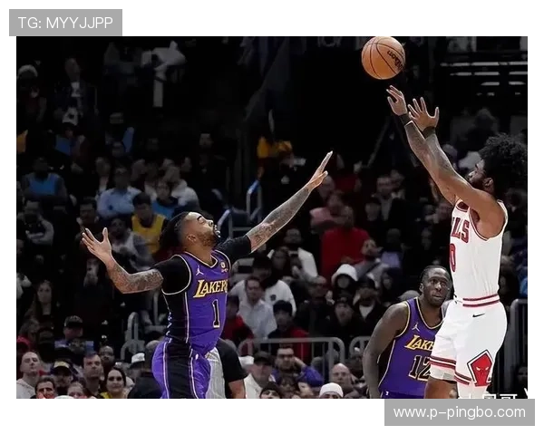 拉塞尔篮下防守主导季后赛，挡拆限制对手内线攻势显著提升