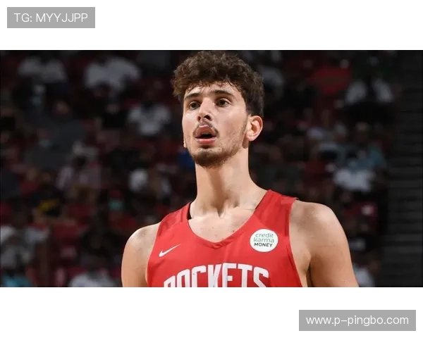 理查德森无球切入提升得分爆发，对比同期锋线表现更具侵略性